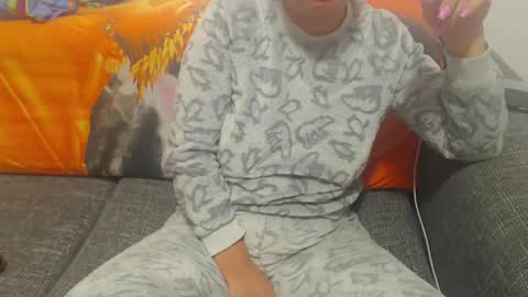 Snapshot of jessiestar3 chatting on 21, 2, 2025 jessiestar3 online show from 21, 2, 2025