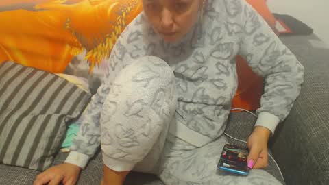 Snapshot of jessiestar3 chatting on 22, 2, 2025 jessiestar3 online show from 22, 2, 2025