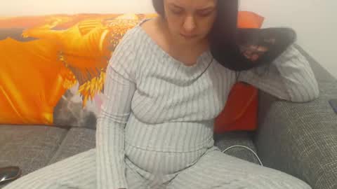 Snapshot of jessiestar3 chatting on 23, 2, 2025 jessiestar3 online show from 23, 2, 2025