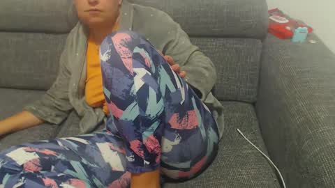 Snapshot of jessiestar3 chatting on 7, 3, 2025 jessiestar3 online show from 7, 3, 2025