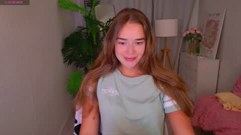 Snapshot of jessiestarz chatting on 1, 7, 2026 Jessi online show from 1, 7, 2026