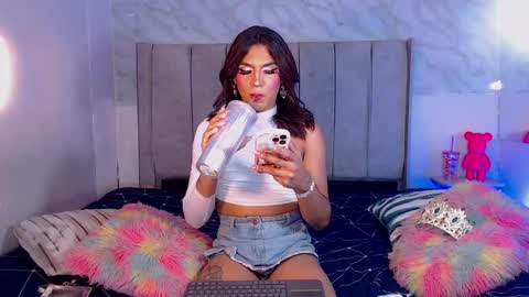 JESS online show from 5, 12, 2024