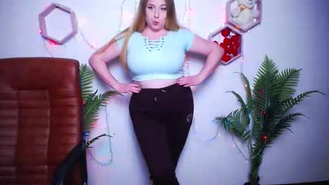 Snapshot of jessikadaniels chatting on 23, 3, 2026 Jess online show from 23, 3, 2026