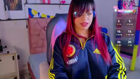 Snapshot of jessikarabbiit_ks chatting on 7, 7, 2026 Jessica online show from 7, 7, 2026