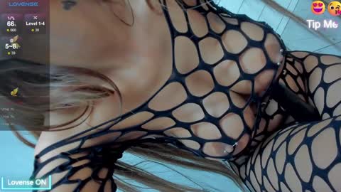 Snapshot of jessy_cruz chatting on 5, 12, 2024 Jessy online show from 5, 12, 2024