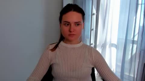 Snapshot of jessy_lil chatting on 21, 11, 2025 Polina online show from 21, 11, 2025