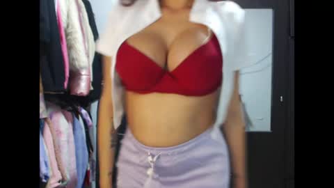 Jessy online show from 8, 5, 2026