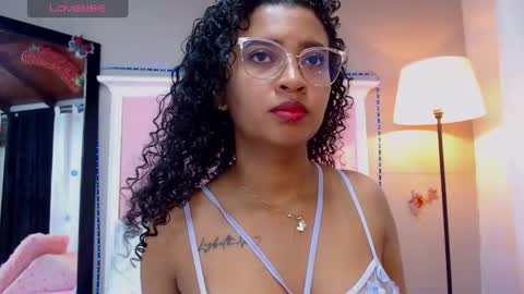 Snapshot of jessyzoe chatting on 17, 1, 2025 Jessy online show from 17, 1, 2025