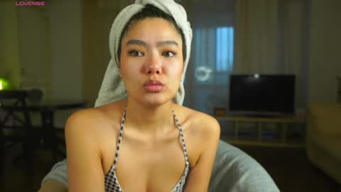 Snapshot of jettablock chatting on 10, 4, 2026 Hi all. My name is Naomi and Im glad to see you in my room online show from 10, 4, 2026