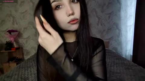 I am Gina ntmu Lets hit 10 Thumbs Up together online show from 25, 4, 2026