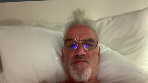 jewlronny online show from 12, 4, 2026