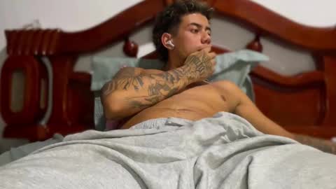 Snapshot of jeyzd25 chatting on 3, 11, 2025 Onlyfans Twitter online show from 3, 11, 2025