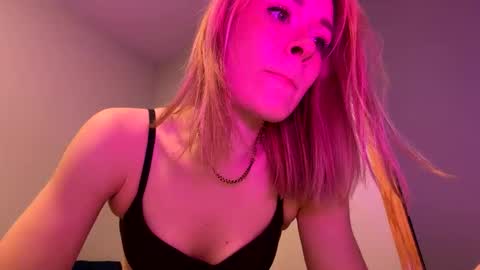 Snapshot of jezabellejane chatting on 1, 3, 2026 Princess online show from 1, 3, 2026