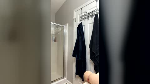 jfabrixxxz online show from 5, 1, 2026