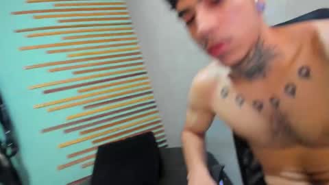 Snapshot of jharol_cardona chatting on 4, 3, 2025 Jharol  online show from 4, 3, 2025