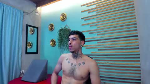 Snapshot of jharol_cardona chatting on 15, 10, 2025 Jharol  online show from 15, 10, 2025