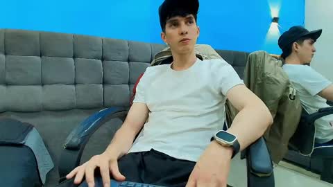 Jheampiero online show from 11, 5, 2026