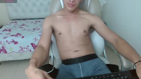 Jheider R. online show from 9, 12, 2024