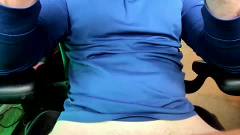 jhernandez13 online show from 5, 1, 2025