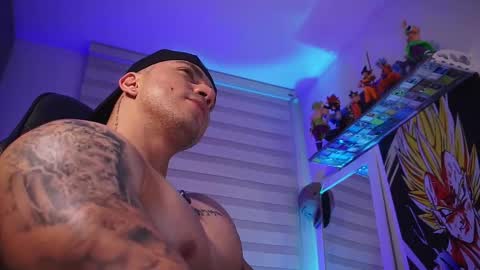 Snapshot of jherxx chatting on 21, 11, 2025 Herman Miller online show from 21, 11, 2025