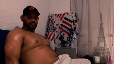 En moreno online show from 3, 11, 2025