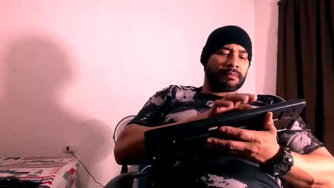 En moreno online show from 20, 11, 2025