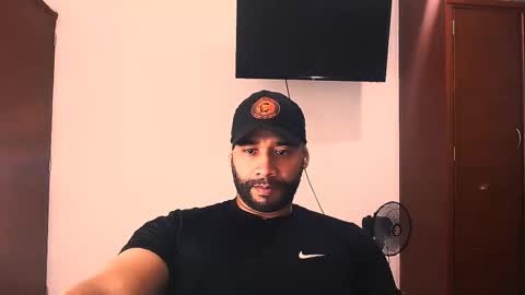 En moreno online show from 18, 12, 2025