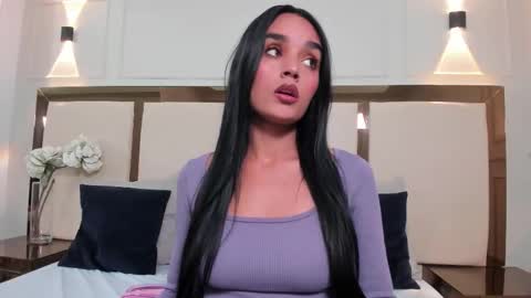 Jhoana  online show from 20, 10, 2025