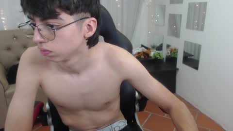 Jhoel online show from 11, 12, 2024