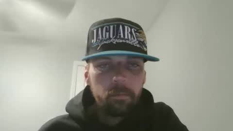 Snapshot of jholls chatting on 13, 12, 2024 jholls online show from 13, 12, 2024