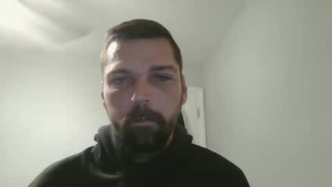 Snapshot of jholls chatting on 12, 1, 2025 jholls online show from 12, 1, 2025
