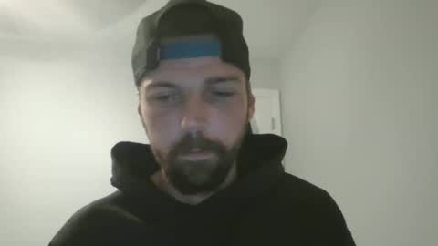 Snapshot of jholls chatting on 16, 1, 2025 jholls online show from 16, 1, 2025