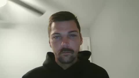 Snapshot of jholls chatting on 9, 2, 2025 jholls online show from 9, 2, 2025