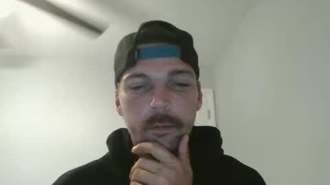 Snapshot of jholls chatting on 9, 2, 2025 jholls online show from 9, 2, 2025