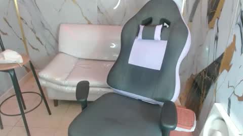 jhost online show from 4, 2, 2026