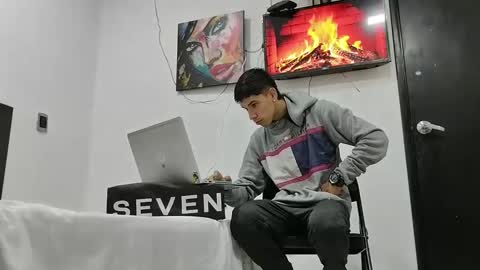 Snapshot of jhongrey2 chatting on 25, 2, 2025 jhon online show from 25, 2, 2025