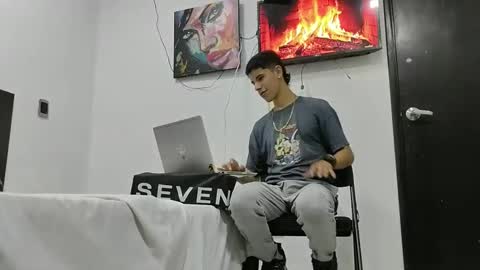 Snapshot of jhongrey2 chatting on 26, 2, 2025 jhon online show from 26, 2, 2025