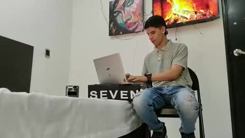 Snapshot of jhongrey2 chatting on 27, 2, 2025 jhon online show from 27, 2, 2025