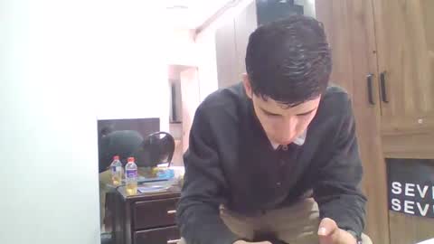 Snapshot of jhongrey2 chatting on 5, 3, 2025 jhon online show from 5, 3, 2025