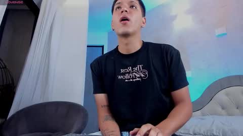 jhonsimon_ online show from 10, 2, 2026