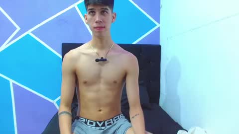 Snapshot of jhony_sex3 chatting on 7, 12, 2024 jhony_sex3 online show from 7, 12, 2024