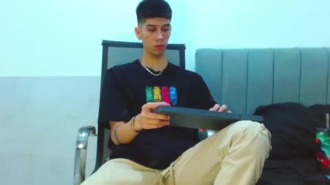 Snapshot of jhony_sex3 chatting on 14, 3, 2026 jhony_sex3 online show from 14, 3, 2026