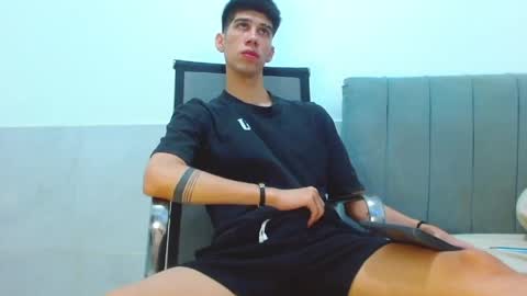 jhony_sex3 online show from 8, 5, 2026