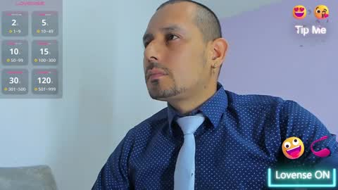 Jhony Alzate online show from 10, 12, 2024