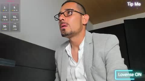 Jhony Alzate online show from 7, 7, 2026
