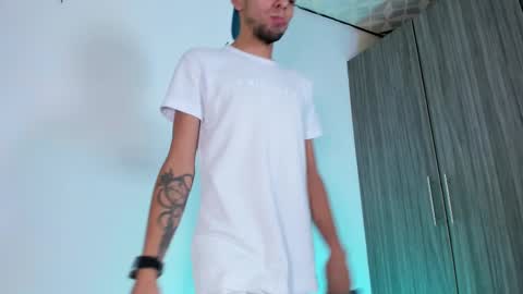 Snapshot of jhors_silv chatting on 18, 9, 2025 Jhors online show from 18, 9, 2025