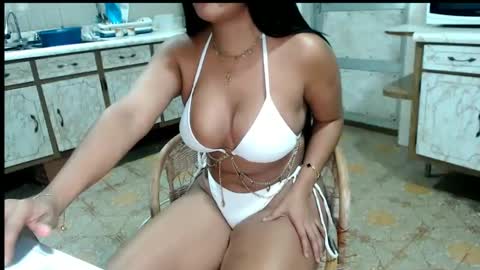 Snapshot of jhosibethsexy823 chatting on 30, 9, 2025 Jhosibeth N online show from 30, 9, 2025