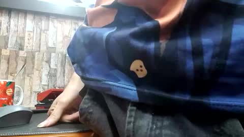 Snapshot of jhosuamoore chatting on 3, 12, 2025 Jhosuamoore online show from 3, 12, 2025