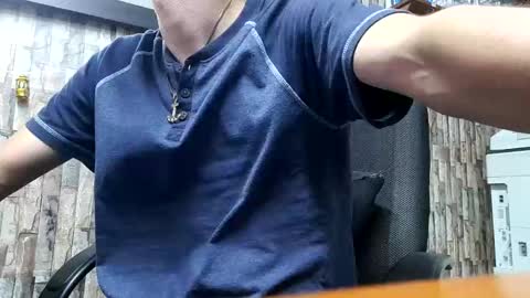 Snapshot of jhosuamoore chatting on 17, 12, 2025 Jhosuamoore online show from 17, 12, 2025