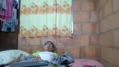 Jhosuamoore  online show from 2, 2, 2026